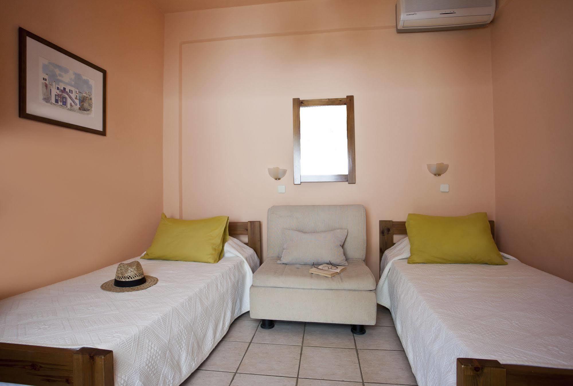 Stefano Apartments Naoussa Exterior foto